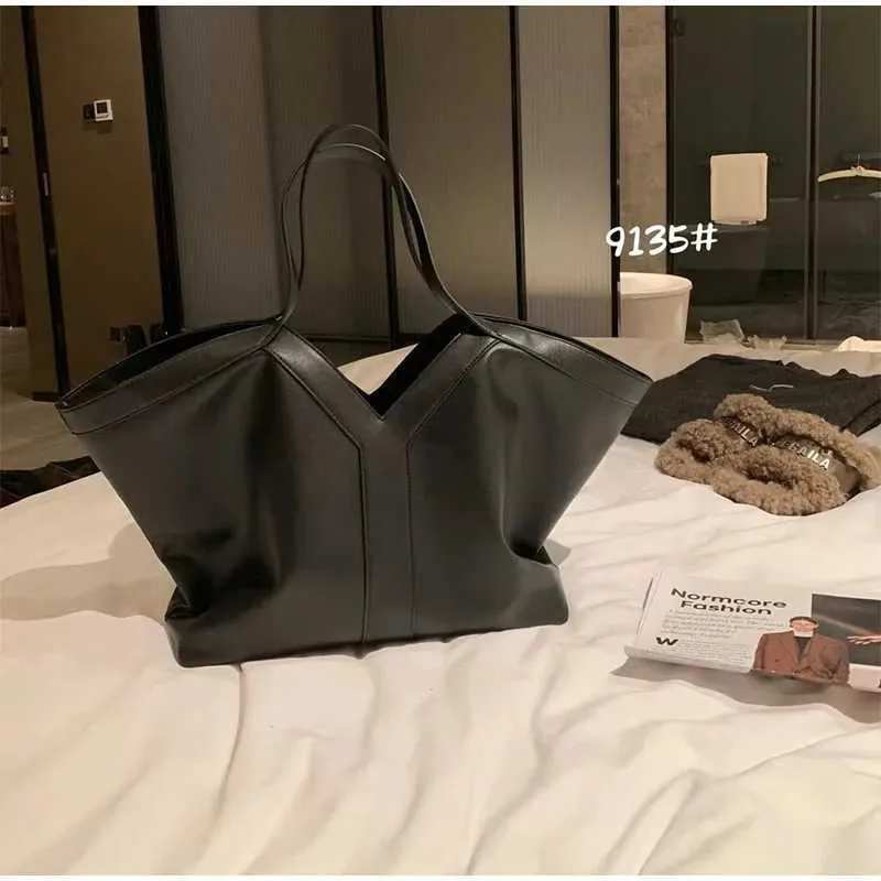 Geantă de umăr din piele supradimensionată pentru femei 2025, geantă nouă de mână sub braț, capacitate mare, geantă de mână pentru femei, toamnă și iarnă_voghion.com