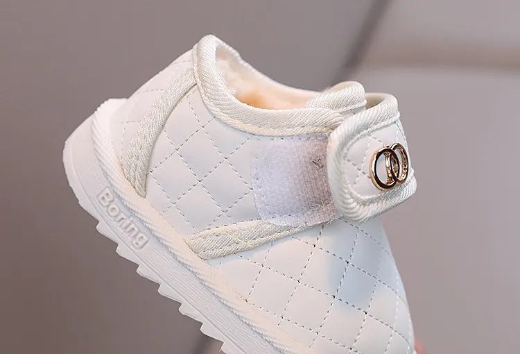 Bottes de neige chaudes d'hiver pour bébés garçons et filles Cutefeet Chaussures décontractées pour enfants Chaussures d'extérieur antidérapantes Plus Cachemire_voghion.com