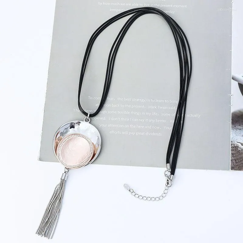 Collares colgantes con borlas redondas geométricas retro, collar con personalidad, cadena larga para mujer, joyería para el cuello_voghion.com