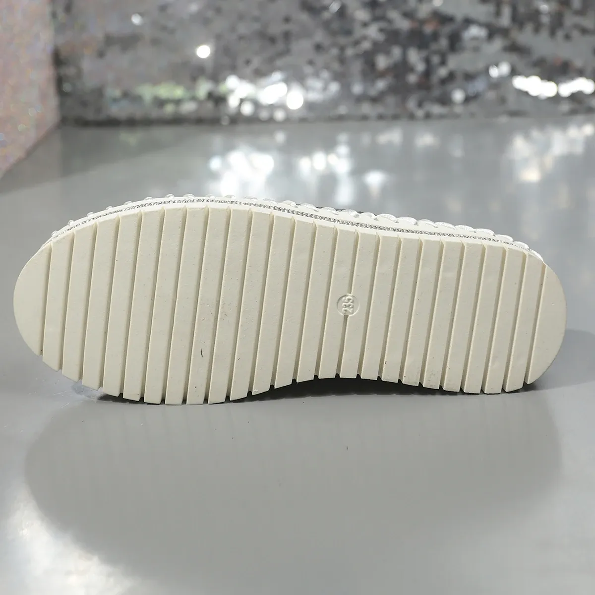 trend Woman Crystal Half Slippers For Women Flat Platform Comfortable Elegant Shoes Bg Women's Sandals 1b46 Platm_voghion.com