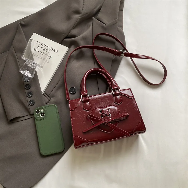Umhängetaschen Mini Kleine Quadratische Tasche Tote Frauen Designer Handtaschen Vintage Bambus Griff Weibliche Elegante_voghion.com