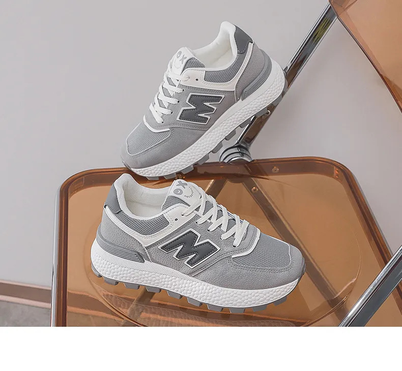 gratis fragt designer dame mænd sneakers sport sort grå brun løbesko åndbare athleisure løbesko_voghion.com