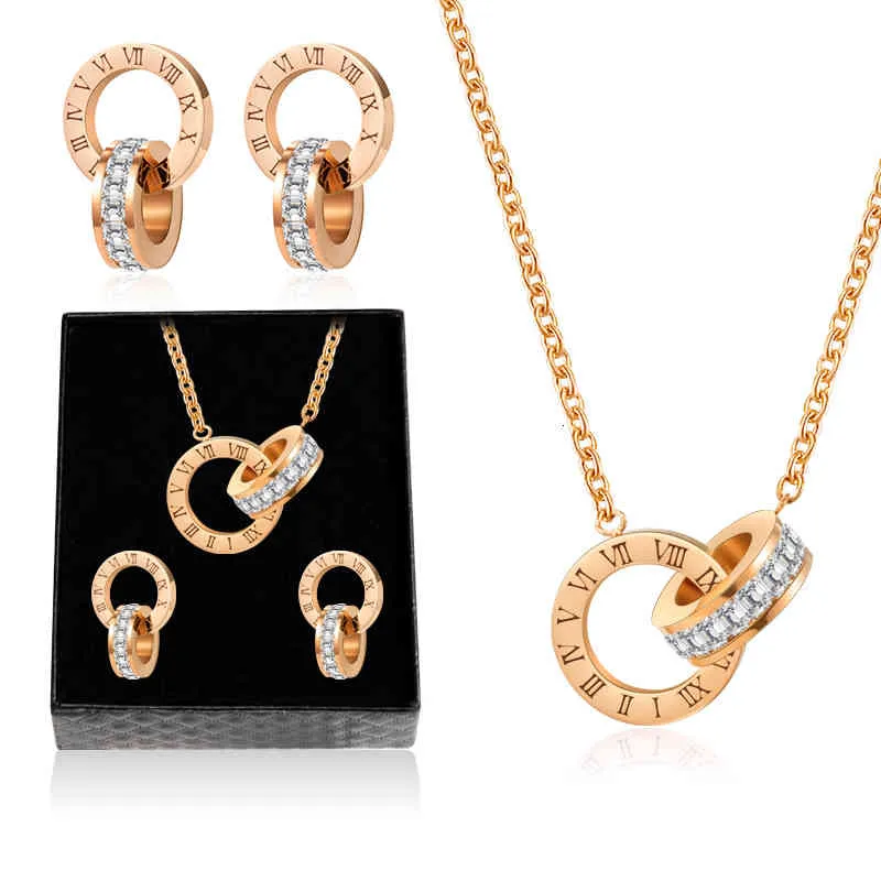 Parure collier et boucles d'oreilles chiffres romains cristal_voghion.com