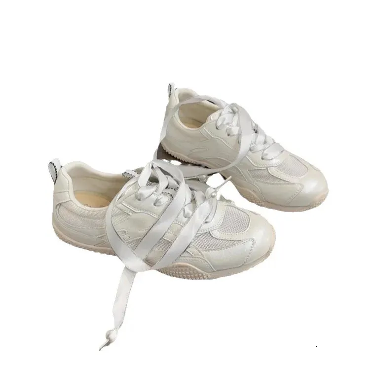 Women's German Training Shoes Breathable Mesh Sneakers White_voghion.com