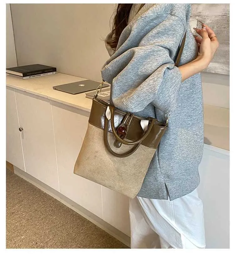 Stylish Women's Suede Patchwork Crossbody Shoulder Handbag Set_voghion.com