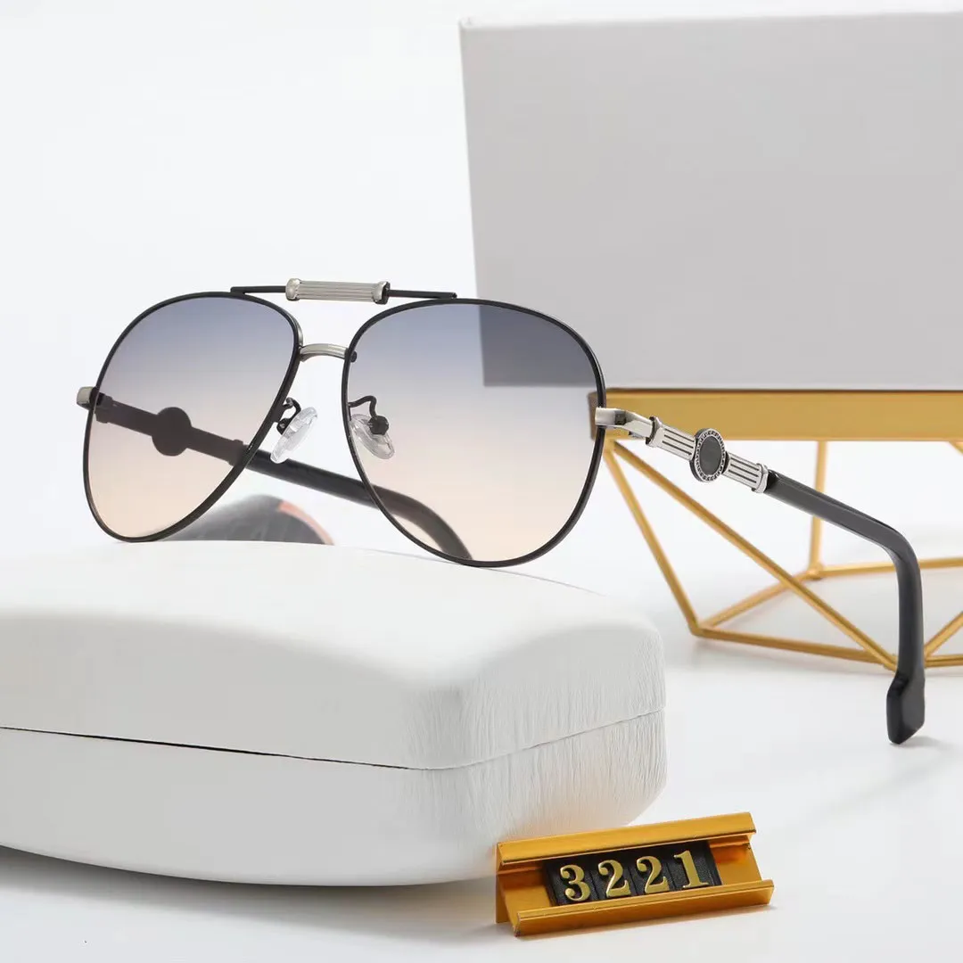 Piloten-Sonnenbrille mit doppeltem Balken und Streifendesign, dünner Rahmen, Krötenspiegel, Metall, eingraviert mit PC-Bügeln, für Männer und Frauen_voghion.com