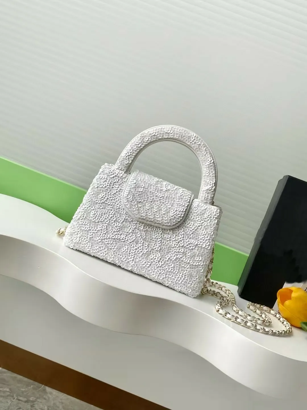 Elegant Pure White Sequin Evening With Calf Leather Lining And Sier Hardware, Designer Shoulder Bag For Women_voghion.com