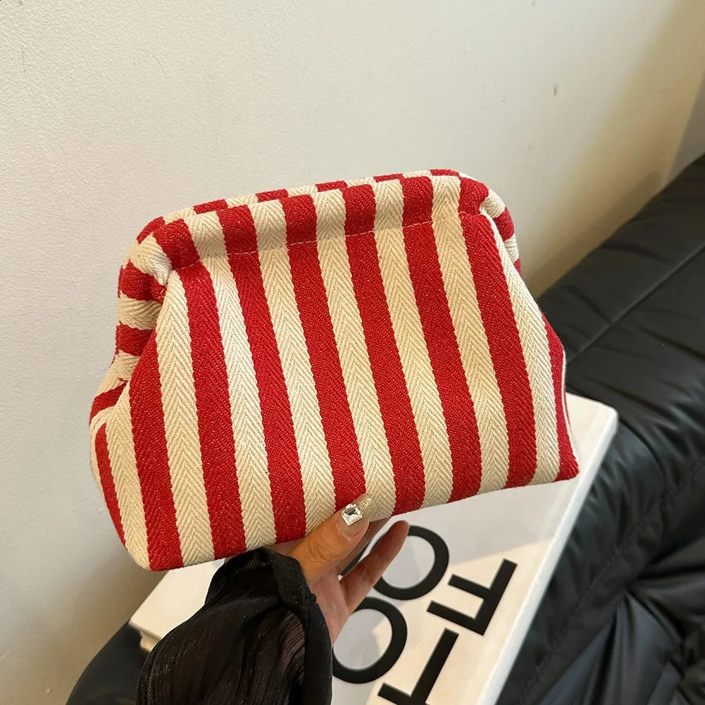 Gehäkelte Canvas-Clutch für Damen, für den Sommer, Strand, gerüschte Wolkentasche, Farbblock, Abendhandtasche für Damen, 240827_voghion.com