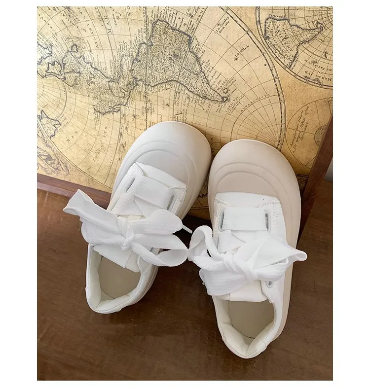 Thick Soled Canvas Shoes For Women White Low Top Trainer Sneakers_voghion.com