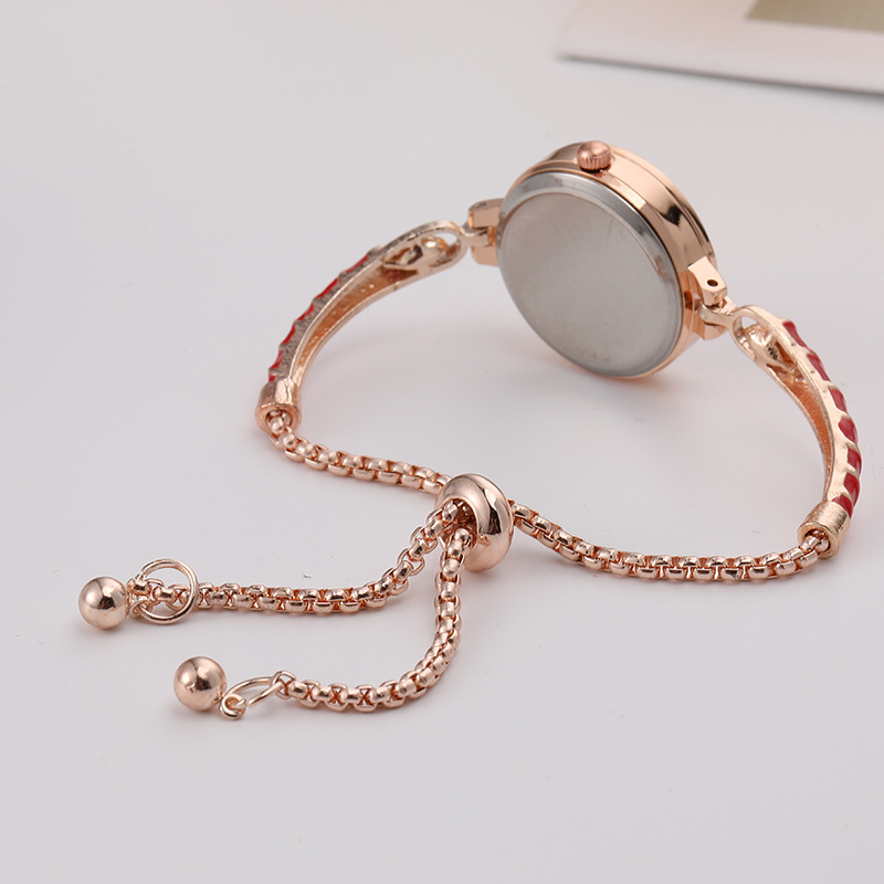 Dameklokke med kvartsklokke, liten urskive, slank armbånd, gratis justering, tilbehør_voghion.com