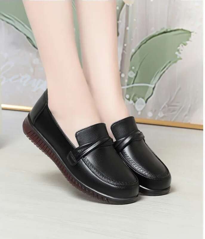 AIYUQI Female Flats Genuine Leather Spring Round Head Casual Large Size Women's Mom Shoes_voghion.com