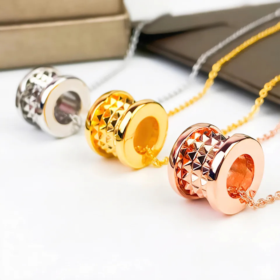 gioielli designer donne ciondolo oro regalo gioielli designer schmuck ciondolo collana_voghion.com