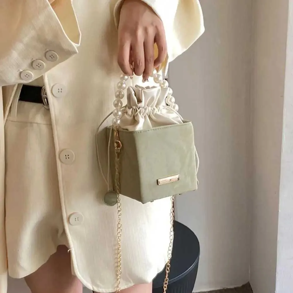 Borsa a tracolla con tracolla a catena quadrata in pelle PU da donna alla moda, con perle, stile vintage, con coulisse, LadyC241212_voghion.com