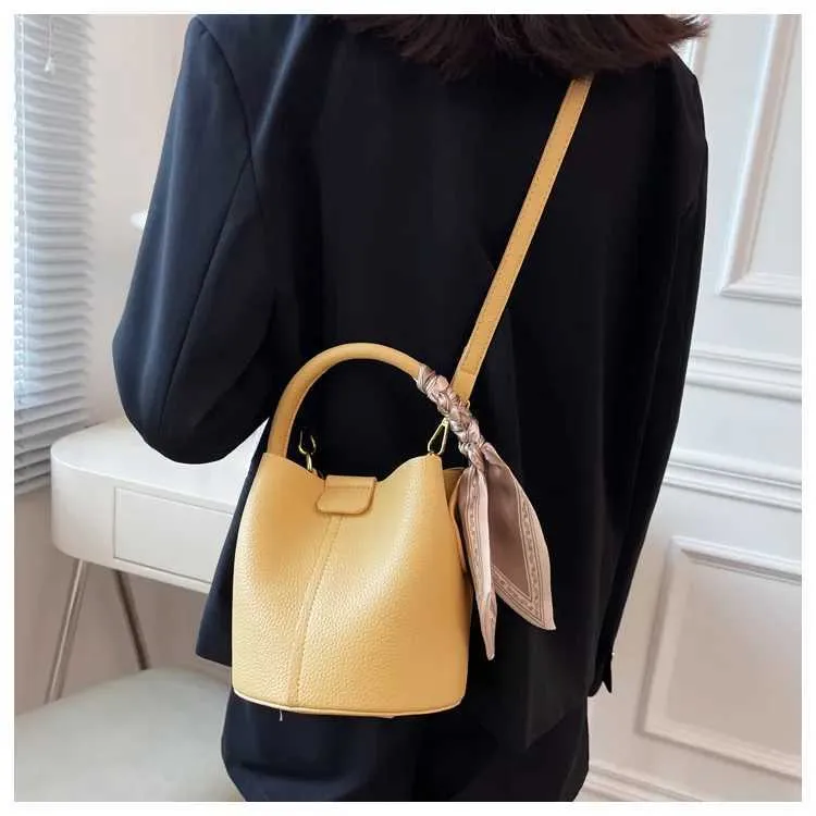 Axelremsväska för moderiktig handhållen hinkväska för kvinnor, designerväskor, handväskor och väskor, bolsos de mujerC241212_voghion.com