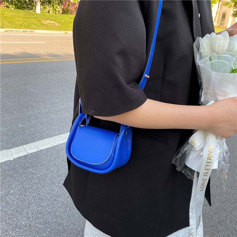 Mini Designer Umhängetasche PU Leder Damen Mode Design Solide Kleine Lippenstift Taschen Trend Exquisite Messenger Totes_voghion.com