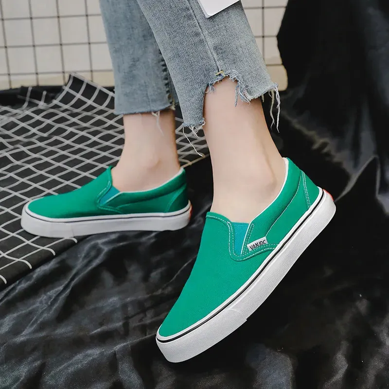 Weiße Canvas Damen Paar Slipper Flache Bequeme Casual Fashion Plateau Damen Vulkanisierte Schuhe atillas Mujer 240607_voghion.com