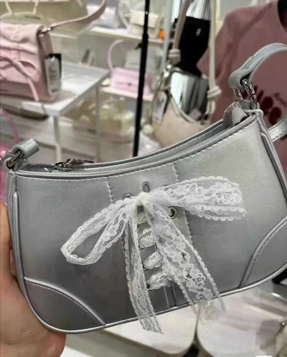 Süße Handtaschen Neue Mode Koreanische Spitze Bogen Strap Schulter Frauen Handtasche Pendler Tasche Y241116_voghion.com
