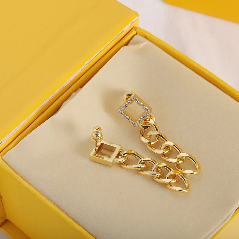 Designer Diamonds Stud Earings Gold Women Charm Earrings Letter Jewelry Fashion Chain Dangle Jewlery Earring Earing_voghion.com