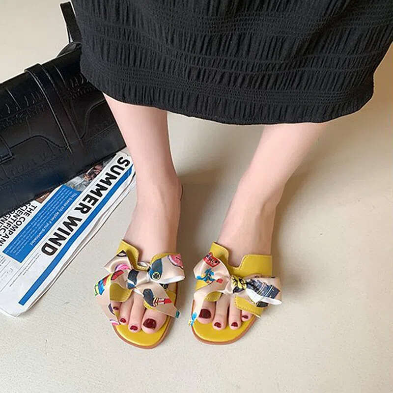 SHLIANG Colorful Ribbon Bow Flat Heel Sandals Women's Summer New Style Outer Wear Floral Pattern One-Row Slippers For Women Y0355_vogvips.com