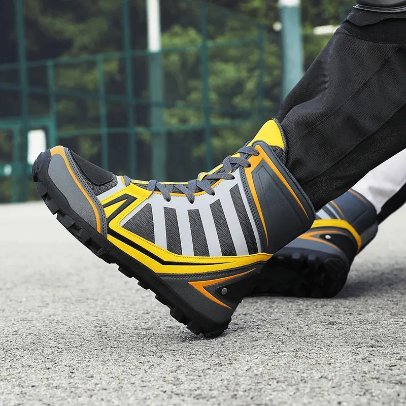 Breathable Striped Motorcycle Off-road Boots For Men Hiking Shoes_voghion.com
