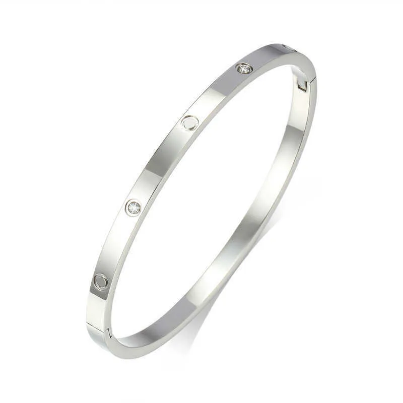 armband för kvinnor gör av titan stålpläterade roséguld sier armband 4 mm bredd inlagda diamant dam armband designe_voghion.com