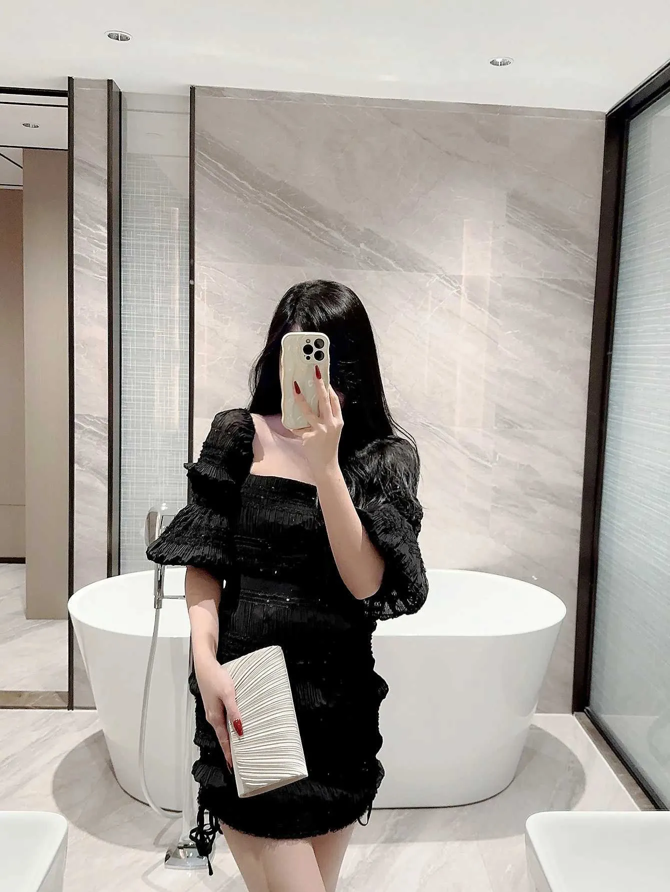 Damen elegant Satin Owendtasch Plisséiert Portemonnaie Formal Handtasche Party Ball Clutch mat Rhie Hochzäit Braut Y241019_voghion.com