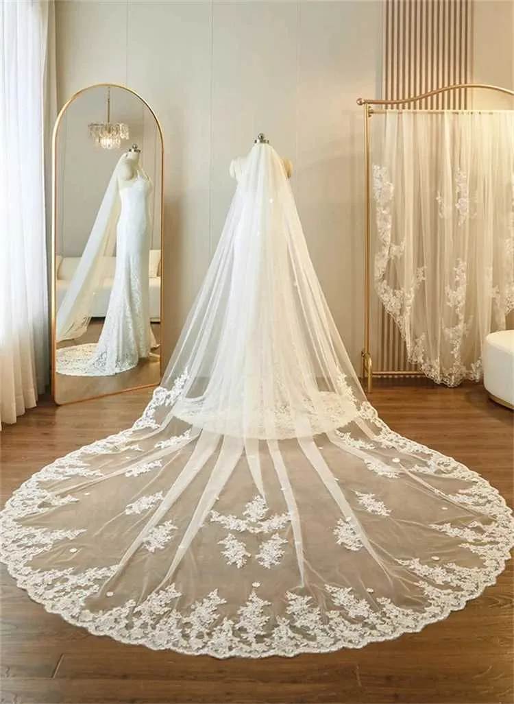 Haarschmuck V67 Schleier Lange Kathedrale Stil Spitze Bestickte Patche Hochzeitsschleier 1 Stufe Brautkleider Zubehör für_voghion.com