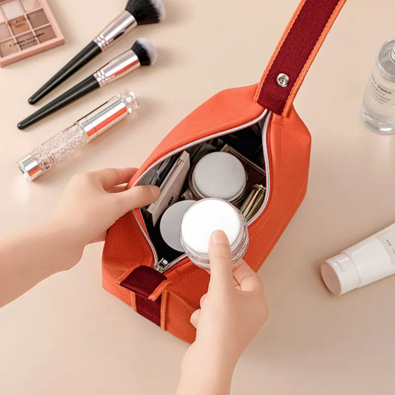 Trousse de maquillage en toile imperméable pour femmes, nouvelle mode 2023, portable, grande capacité, rangement, voyage_voghion.com