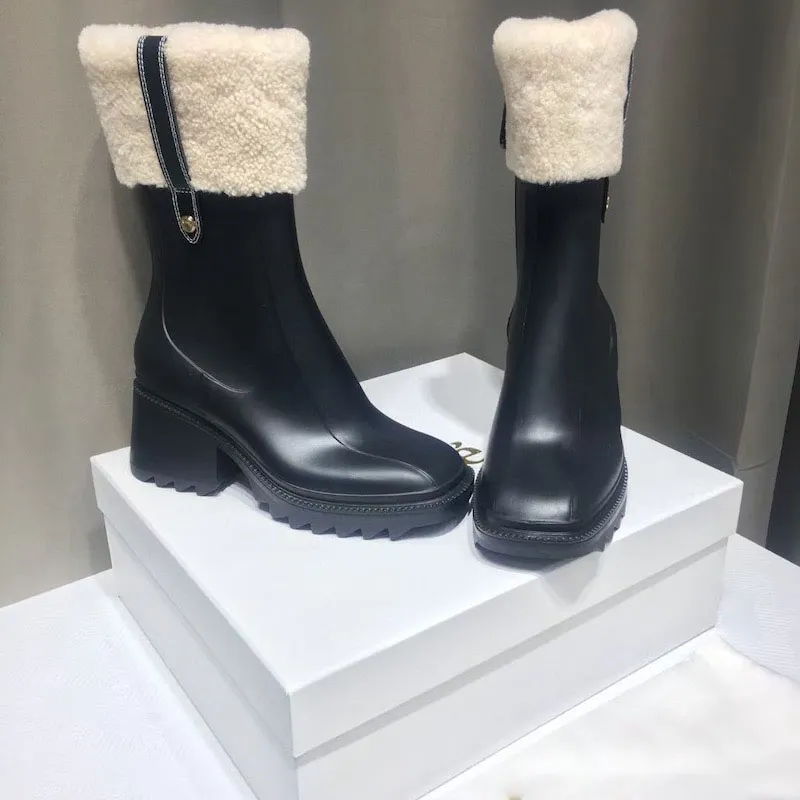 Women's Black Knee-high Waterproof Rain Boots With Platform Sole_voghion.com