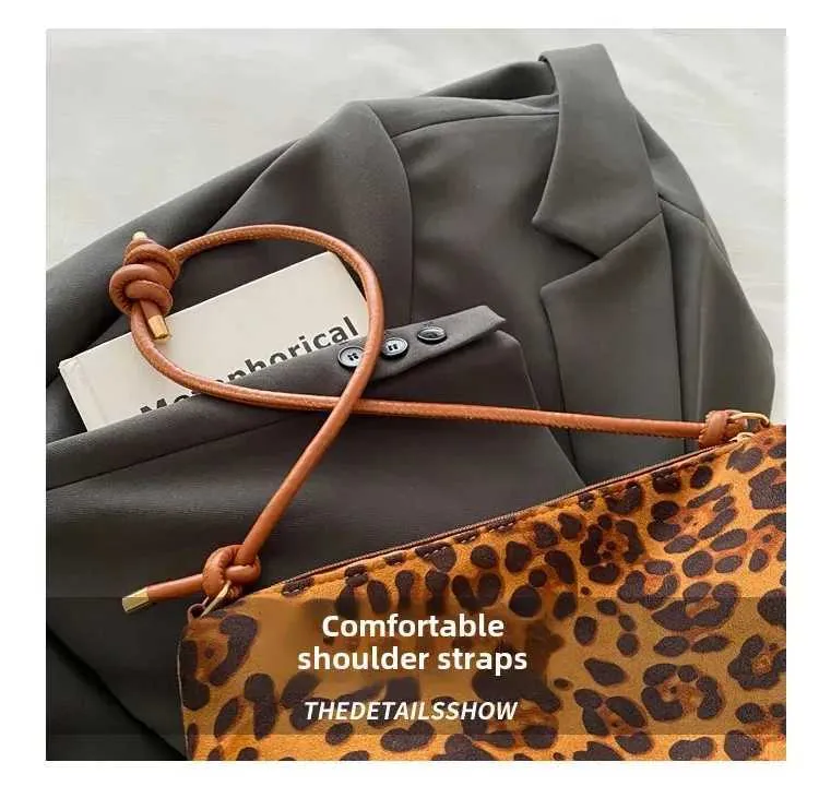 Sac à main de grande capacité pour femme, nouvelle collection automne et hiver, motif léopard, mode, haute texture, polyvalent, pour les déplacements_voghion.com
