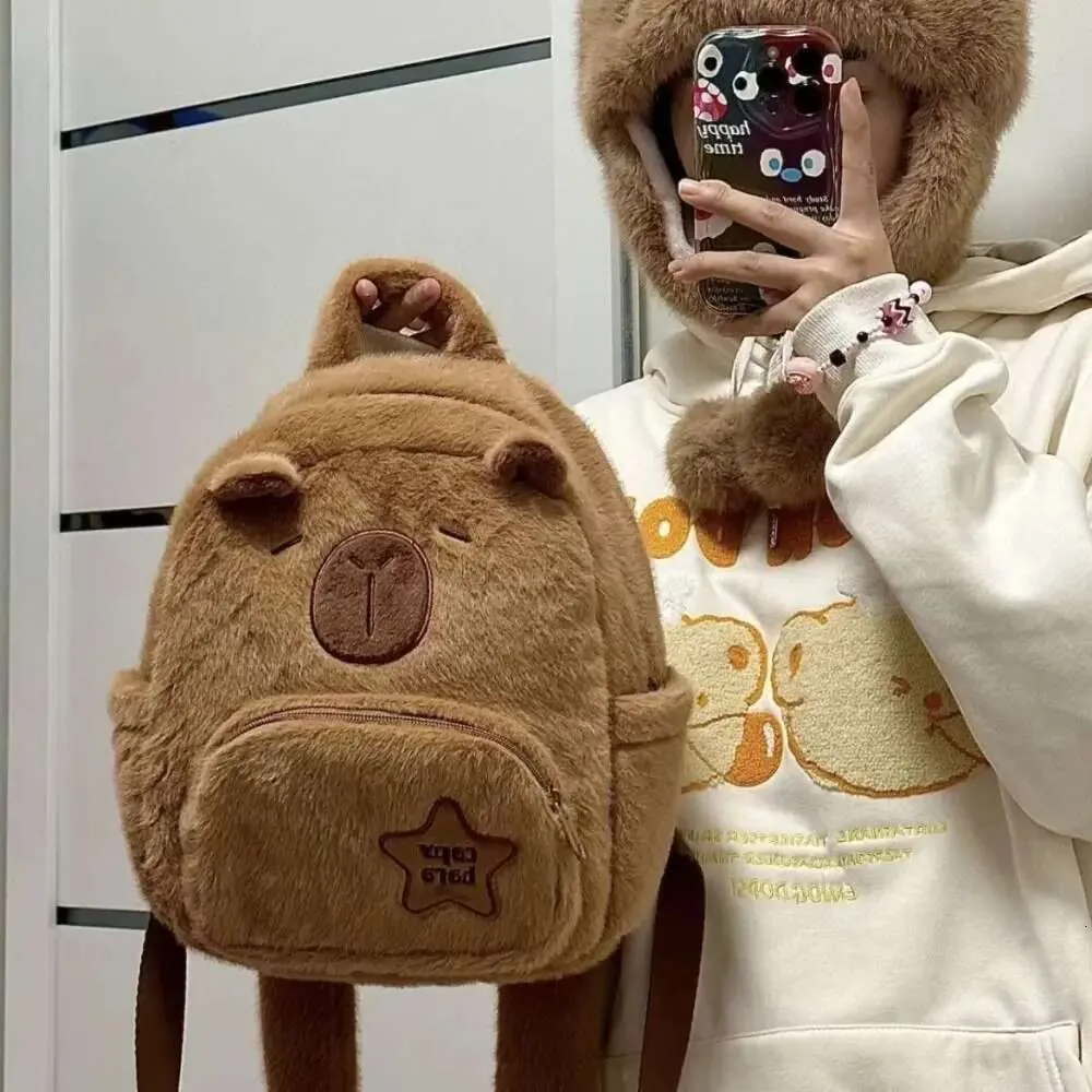 Zaino kawaii capybara in peluche da donna borsa a tracolla_voghion.com
