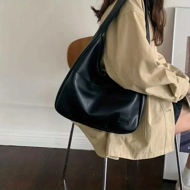 Borsa a tracolla semplice in pelle PU da donna Hobo 2023 Borsa a mano di grande capacità alla moda per scuola e lavoro C241031_voghion.com