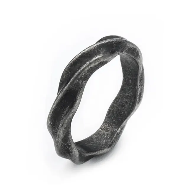 Vendite calde 5mm Mobius Anelli per Uomo Donna Semplice Nero/Argento/Oro Colore Acciaio Inossidabile Twist Anello di Nozze Moda Punk Gioiello Regalo_voghion.com
