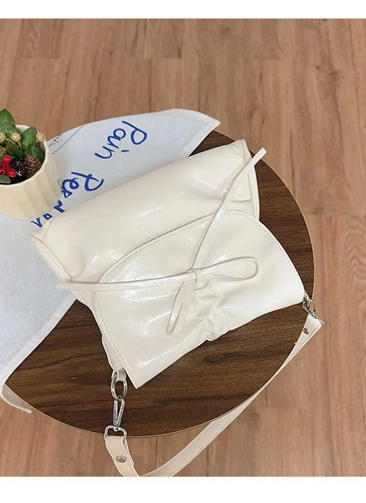 Stylish Women's Crossbody Shoulder Bag With Bows And Flap Closure_voghion.com