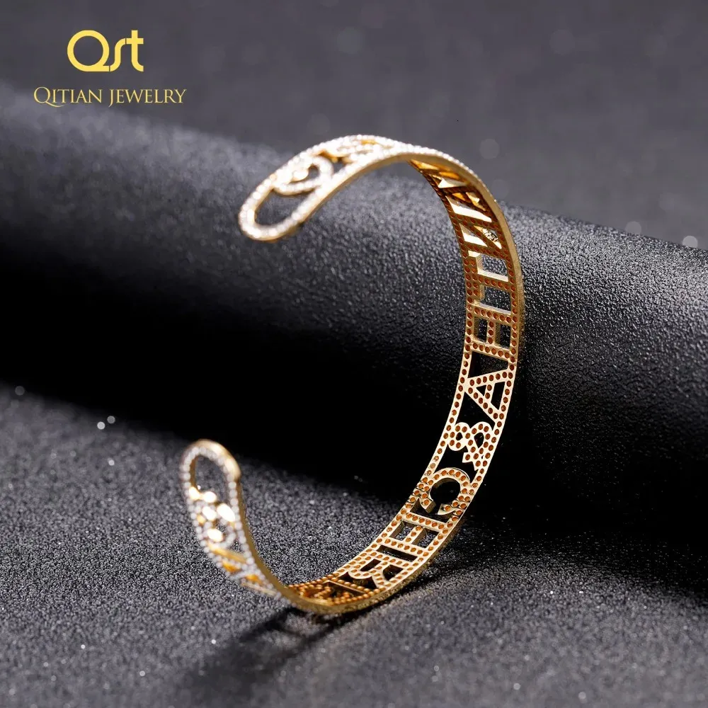 Bracelet en acier inoxydable avec nom personnalisé et plaque signalétique pour amoureux de la famille, bracelet ajustable 240507_voghion.com