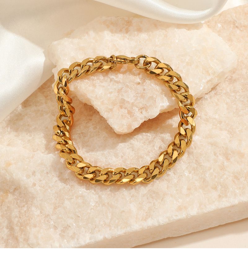 Braccialetto in acciaio inossidabile con tendenza alla moda, placcatura in oro vero, trama liscia, catena cubana in acciaio al titanio, gioielli da donna_voghion.com