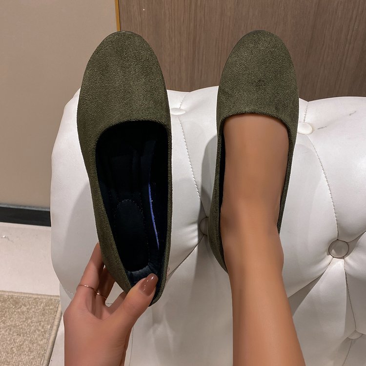 large Size Women's Shallow-mouth Shoes New Comfortable Flat-soled Suede Slip-on Women's Shoes In Stock_voghion.com