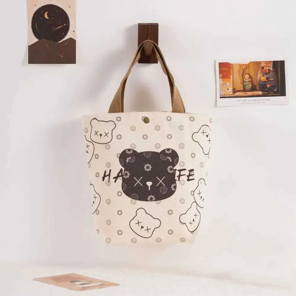 Home>Products>Handmade Bags>Light Canvas Handbags>Large Capacity Portable Daily Cmuting Bag Y241109_voghion.com