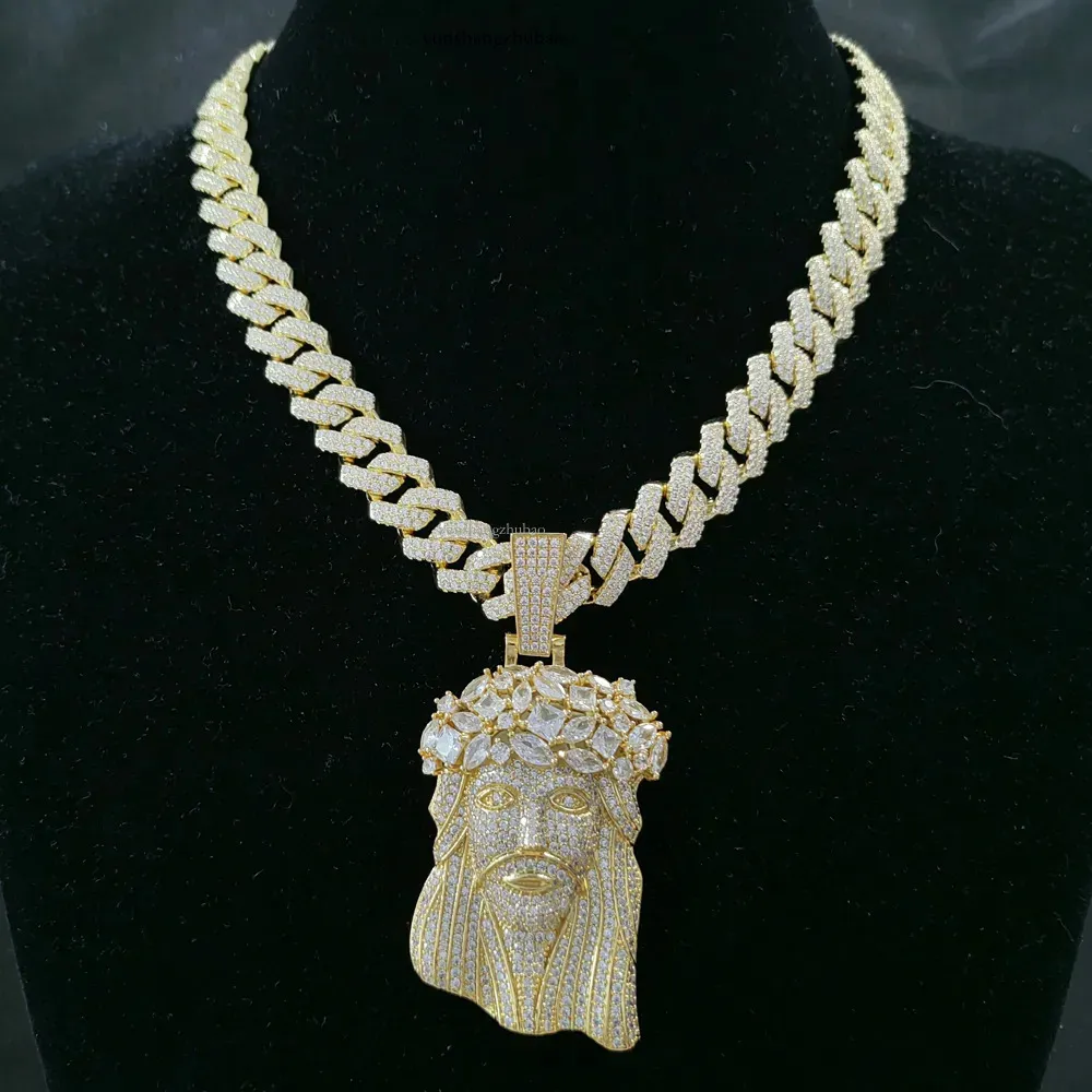 Personalizado Iced Out Vvs Certificado Com 13mm Moissanite Cubano Corrente Colar Hip Hop Jóias Presente Masculino Pingente Jesus_voghion.com