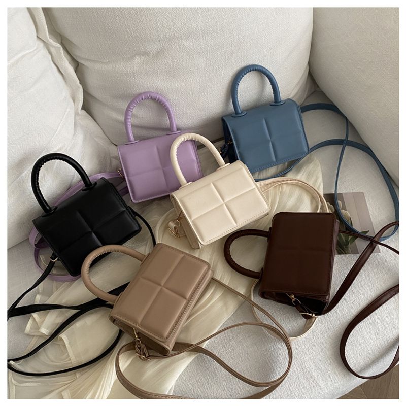Borsa a mano quadrata piccola da donna design di nicchia_voghion.com