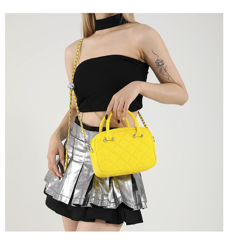 Xiaoxiangfeng Bowlingtasche Damen 2024 neue Leder Rautenkette Tasche Umhängetasche Kissentasche Handtasche_voghion.com