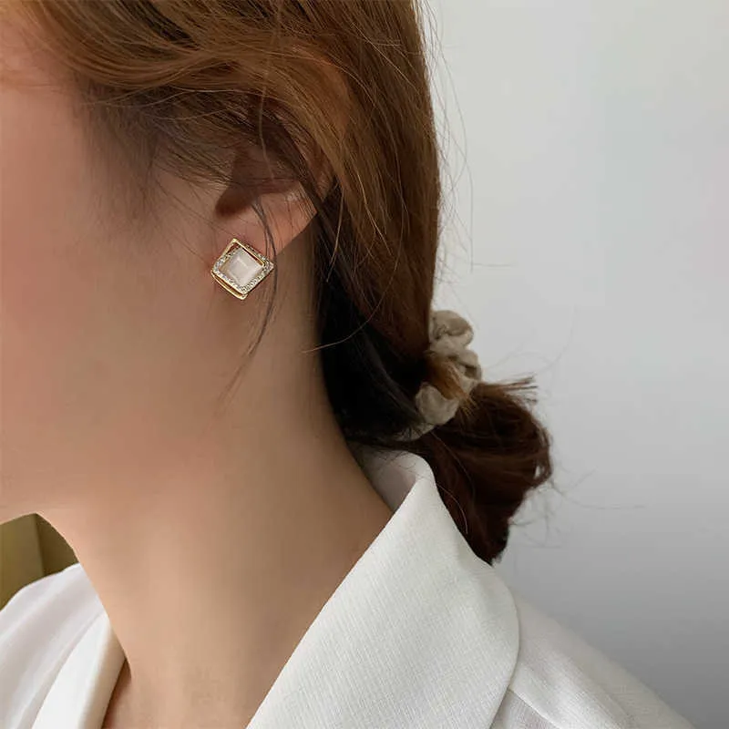 Geometrische Ohrstecker Mit Katzenaugen-charm - Modeschmuck_voghion.com