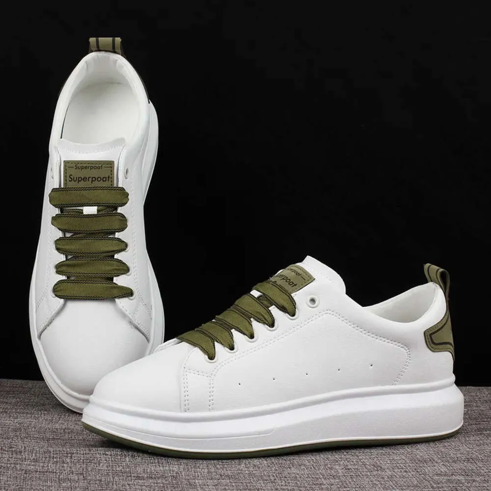 2023 Casual per uomo Uomo Running Traspirante Sport tavola Scarpe bianche Sneakers scarpe da tennis alla moda Calzature sportive_voghion.com