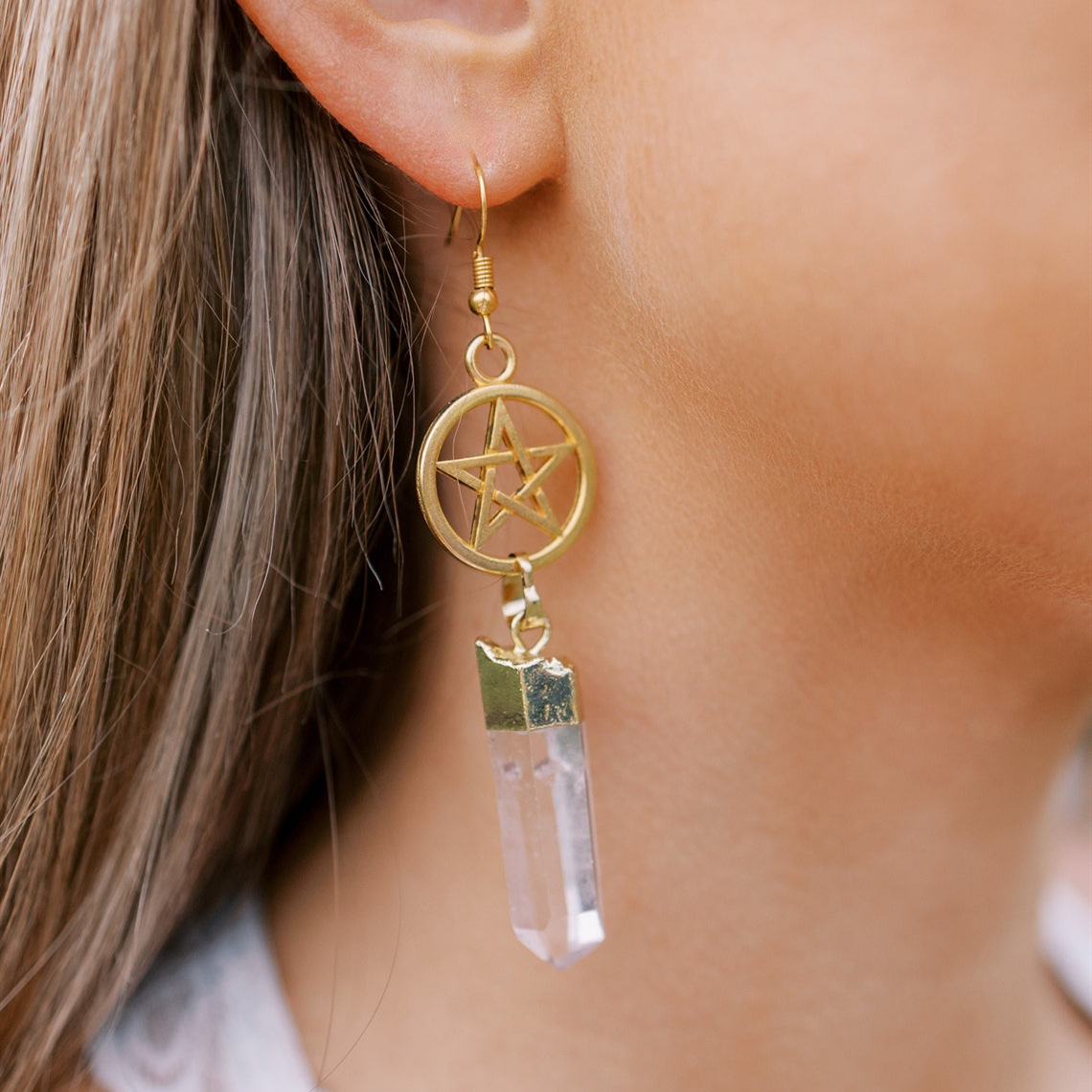 Boucles d'oreilles pendantes en cristal de quartz blanc irrégulier naturel, boucles d'oreilles créoles à pampilles, boucles d'oreilles étoile à cinq branches_voghion.com