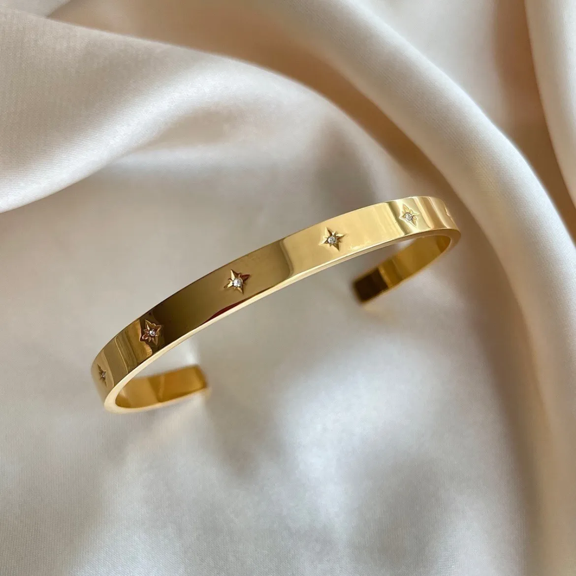 New Waterproof Stainless Steel Stacking Open CZ Cuff Bangles Gold Plated Star Zircon Bracelet Women INS Summer 2022_voghion.com