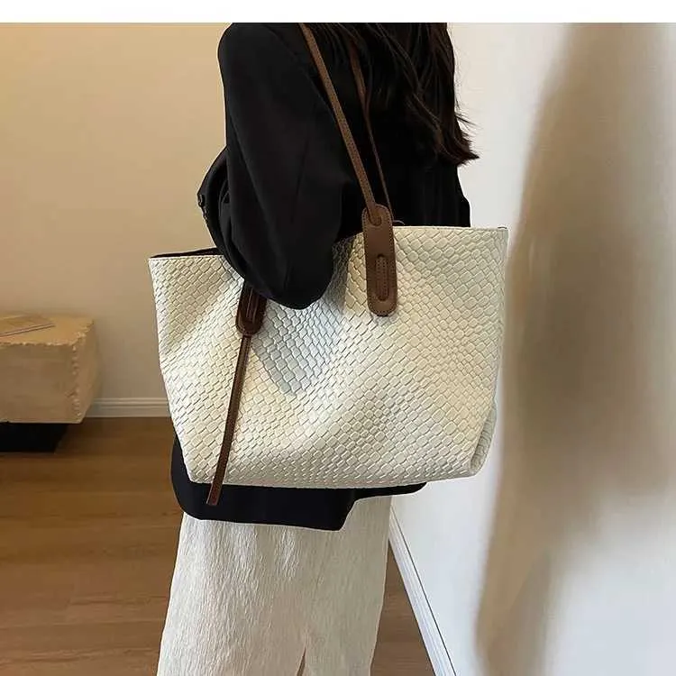 Borse a mano di grande capacità per le donne 2023 inverno PU pelle tendenza moda borsa a tracolla laterale vintage shopper shopping ufficio_voghion.com