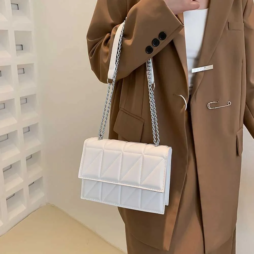 Bolsa tiracolo acolchoada moderna para mulher bolsa quadrada_voghion.com