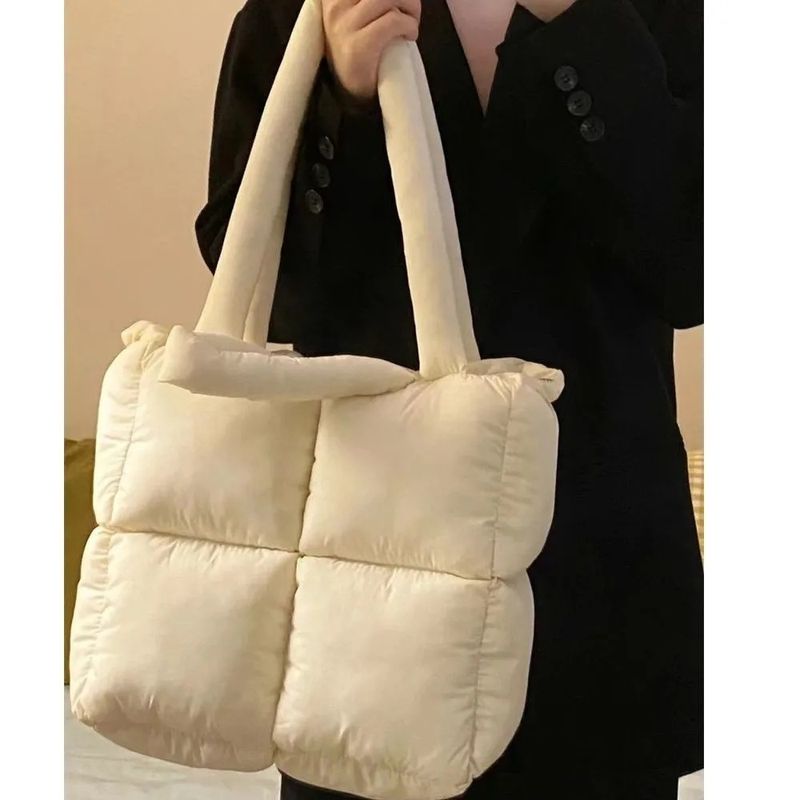 Designer Puffy Umhängetasche Damen Gesteppte Space Baumwolle Daunenfeder Gepolsterte Handtasche mit großer Kapazität_voghion.com