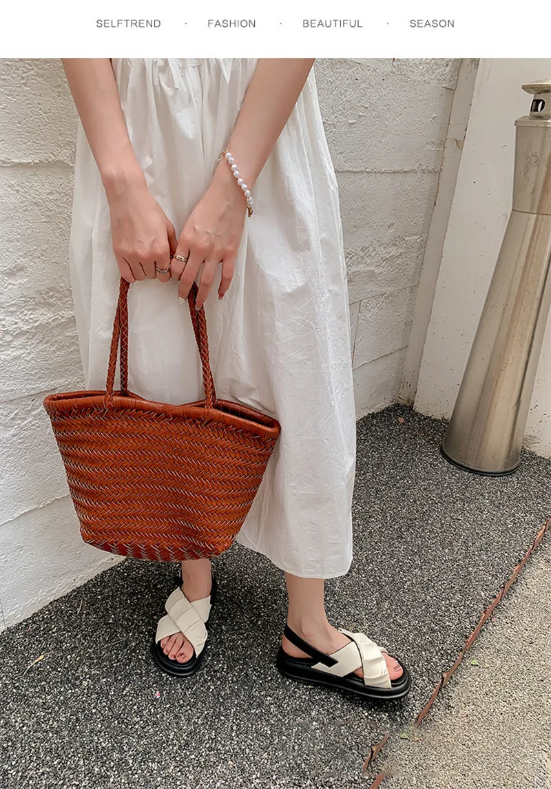Comfortable Pleated Beach Shoes Thick Sole Roman Sandals_voghion.com