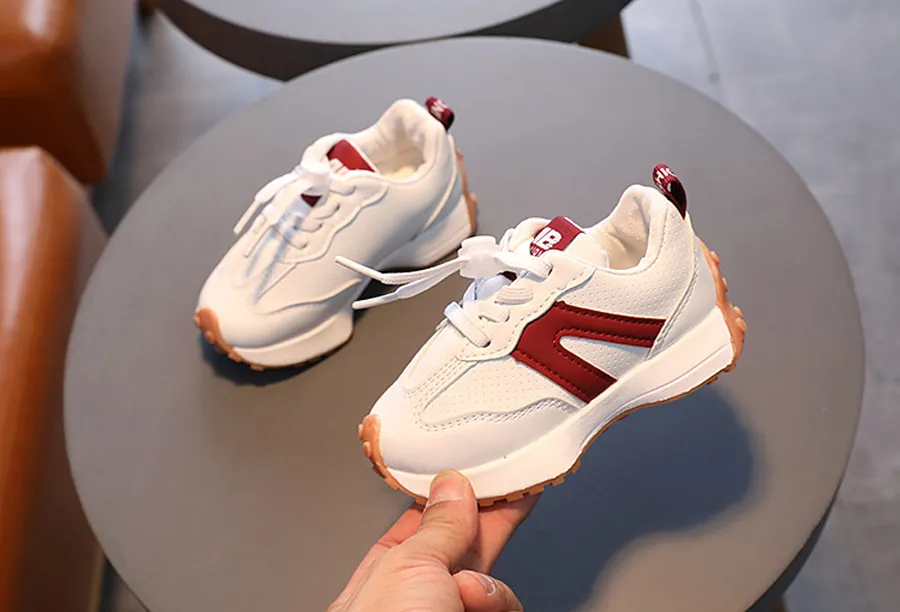 Kinder-Sneakers für Mädchen und Jungen, Laufsportschuhe, rutschfest, weiche Unterseite, bequeme Kleinkinder, Kidsnest-Sportschuhe_voghion.com
